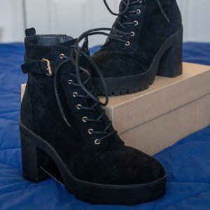 Forever 21 Bootie Heels - Size 9